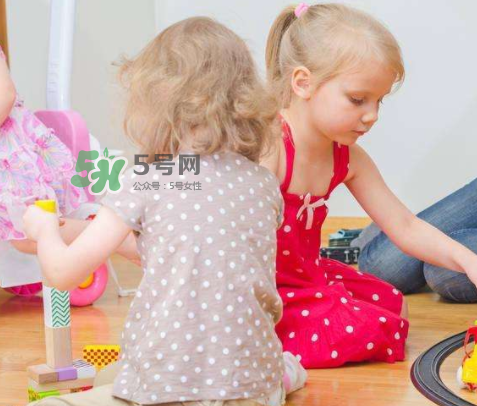 孩子在幼兒園被咬了怎么辦？孩子在幼兒園受傷怎么辦？