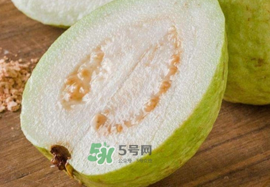 哪些人不能吃芭樂？芭樂不能和什么一起吃