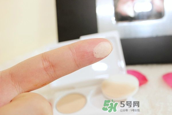 mac海洋亮白粉餅多少錢？mac魅可海洋亮白粉餅專柜價格