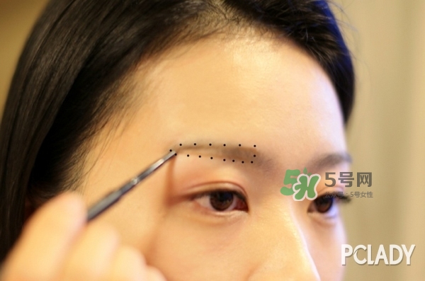 mac眉筆怎么用？mac魅可眉筆怎么削