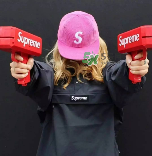 supreme噴錢槍多少錢？supreme鈔票槍價(jià)格