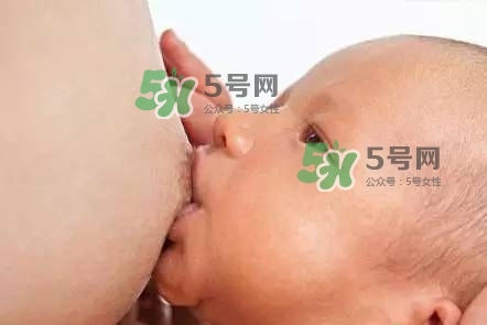 坐月子要穿內(nèi)衣嗎？坐月子不穿內(nèi)衣胸會下垂嗎？