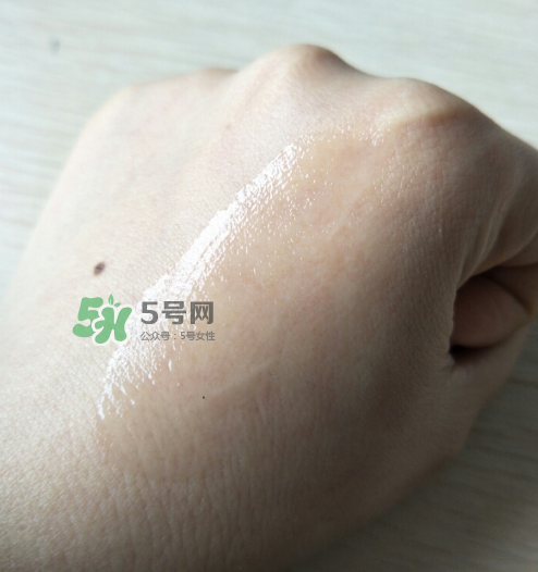 溫碧泉明星復(fù)合水精華多少錢？溫碧泉明星復(fù)合水精華價格