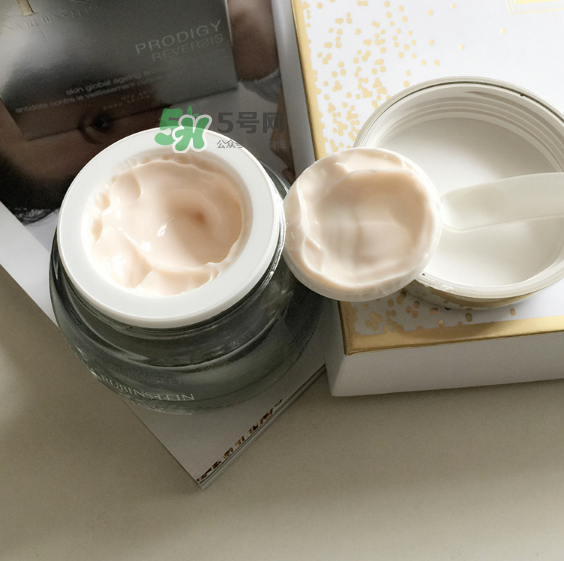 赫蓮娜至美溯顏菁華霜好用嗎？赫蓮娜至美溯顏菁華霜怎么樣？