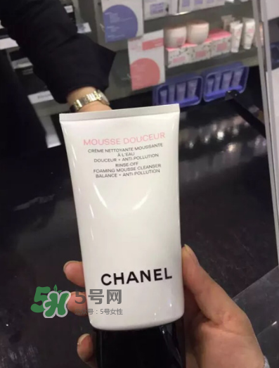 香奈兒山茶花洗面奶好用嗎？香奈兒山茶花洗面奶怎么樣？