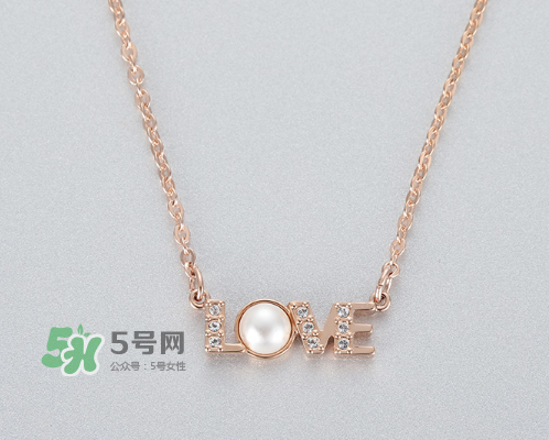 施華洛世奇七夕字母項鏈多少錢？施華洛世奇七夕字母項鏈專柜價格