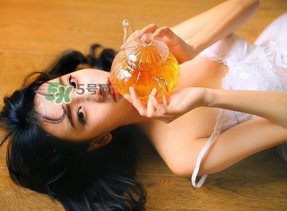 避孕藥怎么吃？避孕藥能調(diào)理月經(jīng)嗎？