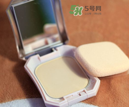 奧爾濱甜美雪紡粉底價格 奧爾濱甜美雪紡粉底售價多少？