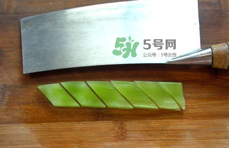 青筍怎么處理？青筍怎么切成菱形