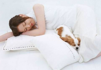 做夢是睡眠好還是不好？做夢是不是都是相反的