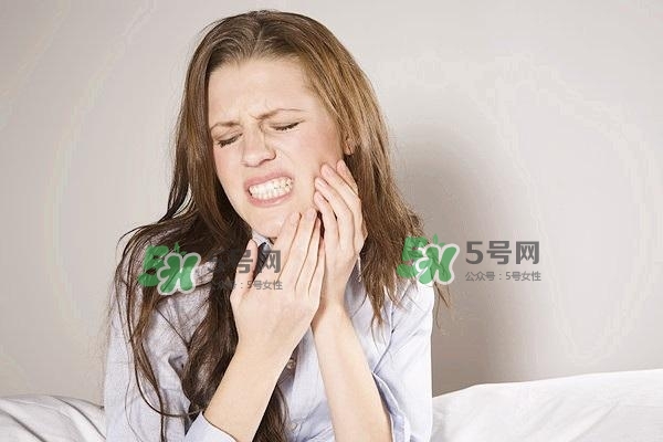 懷孕期間拔牙可以嗎？孕婦拔牙對胎兒的危害