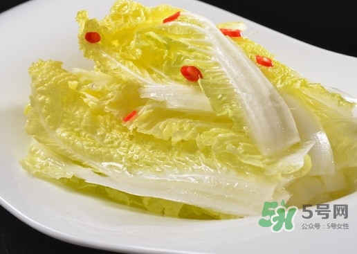 娃娃菜可以隔夜吃嗎？娃娃菜有黑點怎么回事