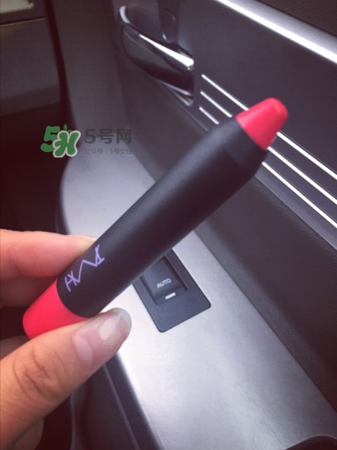 緞面口紅哪個好用？緞面口紅排行榜