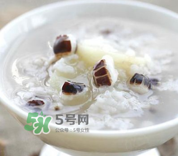 荸薺吃法大全 荸薺的適宜人群 荸薺吃法大全 荸薺的適宜人群