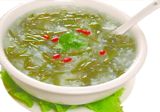 莼菜是發(fā)物嗎？莼菜涼拌要過開水嗎