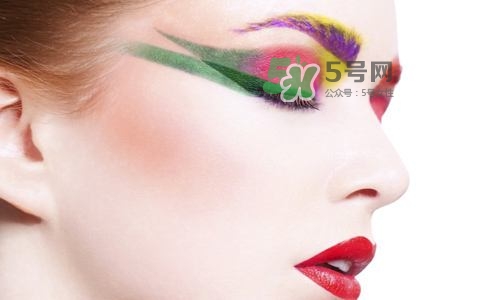 什么卸妝水好用又實惠？卸妝水怎么用？