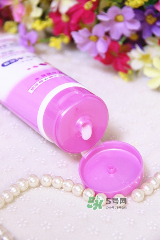 碧柔卸妝潔面乳好用嗎？碧柔卸妝潔面乳怎么用？
