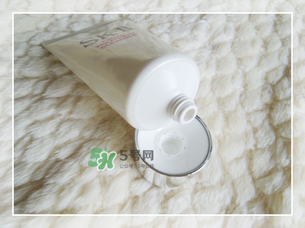 SK2護膚潔面霜怎么樣？sk2潔面霜是洗面奶嗎？