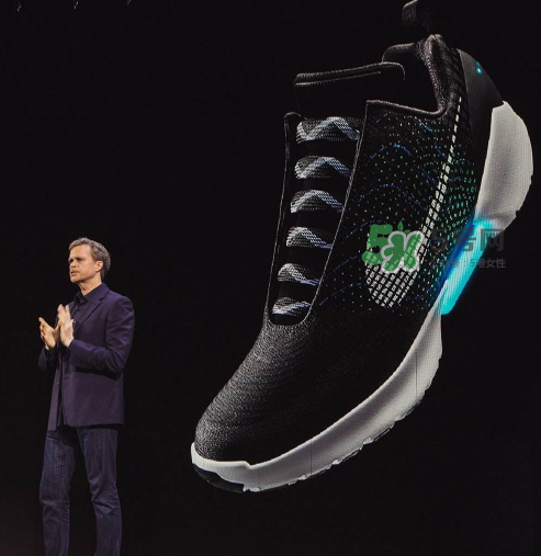 nike hyperadapt 1.0國內(nèi)什么時(shí)候發(fā)售？耐克自動(dòng)系鞋帶鞋國內(nèi)發(fā)售時(shí)間