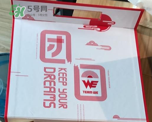 WE戰(zhàn)隊定制月餅多少錢？WE戰(zhàn)隊定制月餅?zāi)睦镔I？