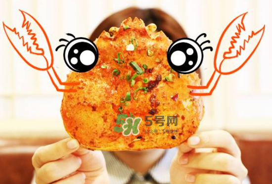 板蟹和帝王蟹哪個好吃？板蟹和帝王蟹區(qū)別