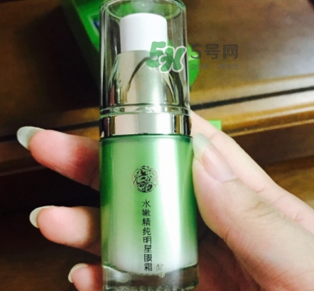百雀羚眼霜怎么用？百雀羚眼霜怎么打開