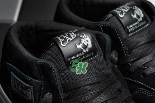 vans half cab 25周年紀(jì)念板鞋在哪買_發(fā)售店鋪有哪些？