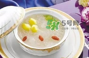 燕窩里面含有激素嗎？燕窩兒童吃了會不會性早熟？