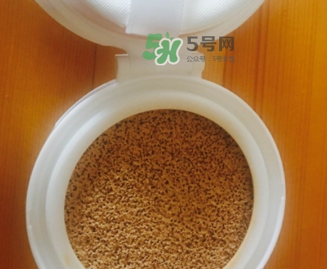 蘭蔻小粉盒氣墊多少錢？蘭蔻小粉盒氣墊專柜價格