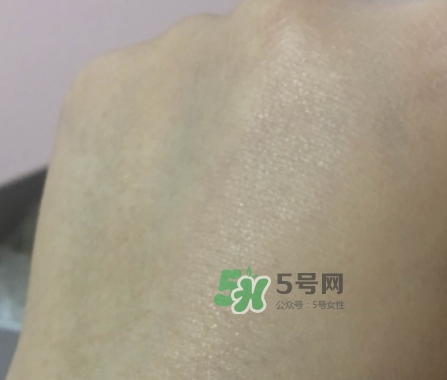 蘭蔻小粉盒氣墊多少錢？蘭蔻小粉盒氣墊專柜價格