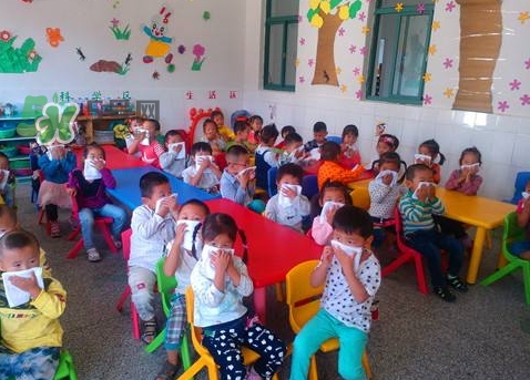 第一次送孩子去幼兒園，你是哪種家長？