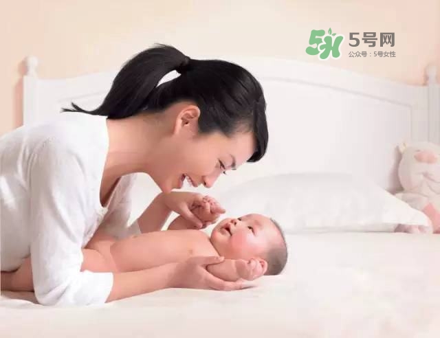 順產(chǎn)時(shí)怎么用力和呼吸？順產(chǎn)時(shí)怎么配合醫(yī)生？