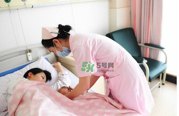 順產(chǎn)時(shí)怎么用力和呼吸？順產(chǎn)時(shí)怎么配合醫(yī)生？