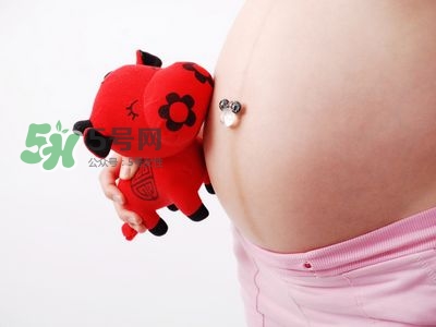 順產(chǎn)前做什么運動生得快？順產(chǎn)前吃什么有助分娩？