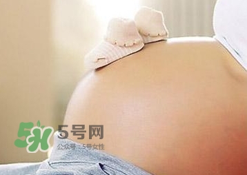 剖腹產(chǎn)真的不疼嗎？20位產(chǎn)后媽媽告訴你剖腹產(chǎn)有多疼