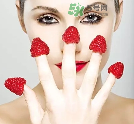 牙膏怎么去黑頭？牙膏去黑頭有用嗎