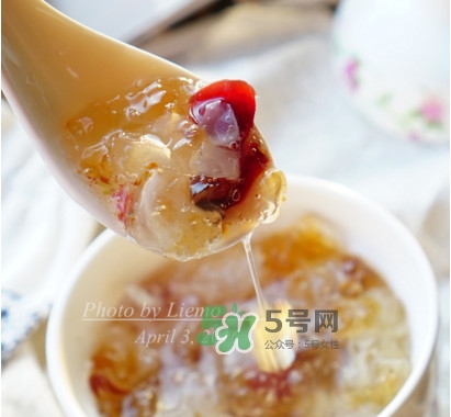 皂角米能和桂圓一起煮嗎？皂角米不能和什么一起吃