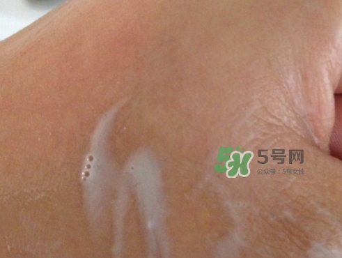 韓后茶蕊亮肌嫩白潔面乳怎么樣？韓后茶蕊洗面奶多少錢？