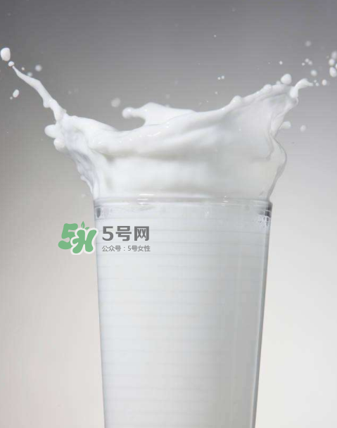 胃病患者適合長期喝牛奶嗎？胃病喝酸奶還是牛奶？