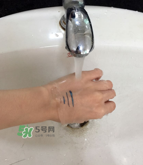 蜜絲佛陀亮彩速干眼線液怎么樣？蜜絲佛陀亮彩速干眼線液好用嗎？
