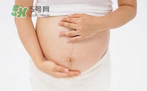 胎兒入盆怎么摸得出來？胎兒入盆多久會(huì)生？