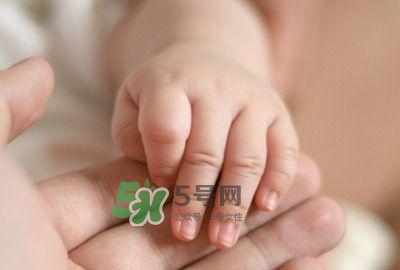 生孩子前要準(zhǔn)備什么？生孩子一般要多久？