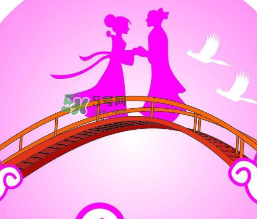 七夕為什么都是男的送女人東西？七夕情人節(jié)是男生送女生禮物還是雙方互送？