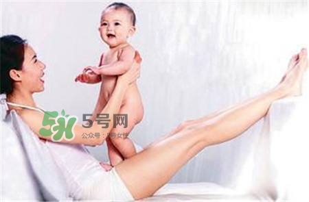 分娩后體重減多少正常？生完孩子后體重會下降多少？
