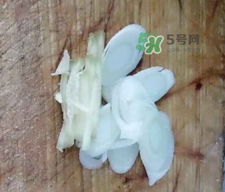 蜂蛹怎么保存？蜂蛹怎么做好吃？