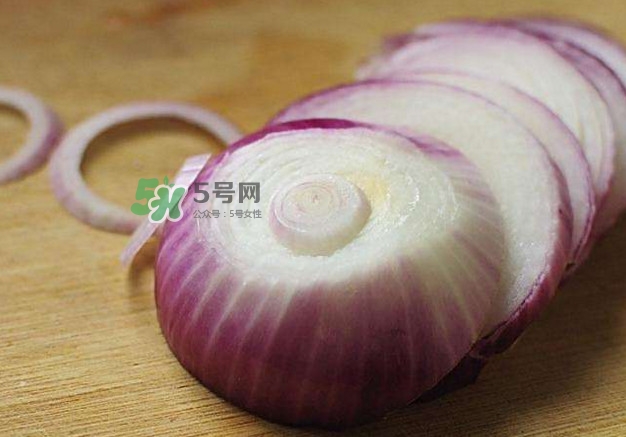 魷魚可以和洋蔥一起炒嗎？洋蔥能和魷魚一起吃嗎
