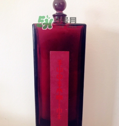 資生堂紅色蜜露搭配什么乳液？紅色蜜露搭配什么使用