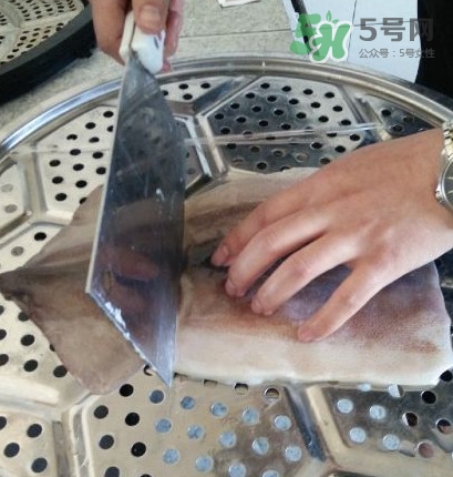 魷魚是堿性食物嗎？魷魚是酸性還是堿性？