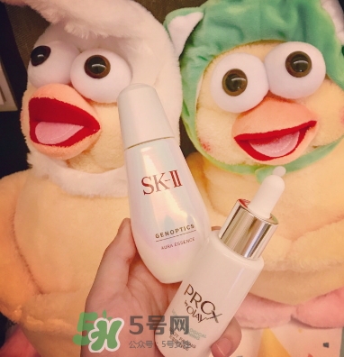 sk2小燈泡和olay小白瓶哪個(gè)好？sk2小燈泡和小白瓶區(qū)別