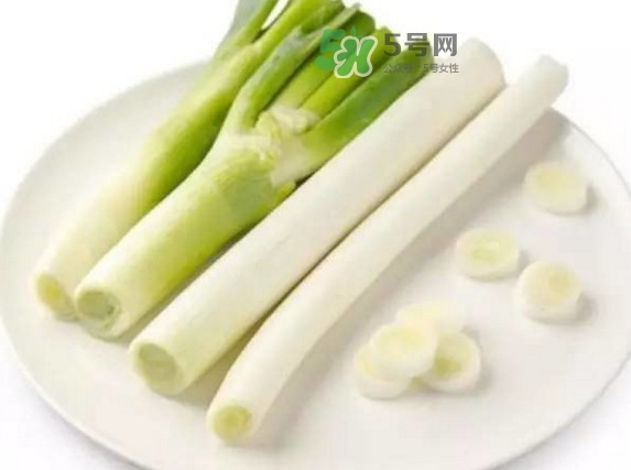 大蔥怎么去除農(nóng)藥殘留？大蔥怎么清洗干凈